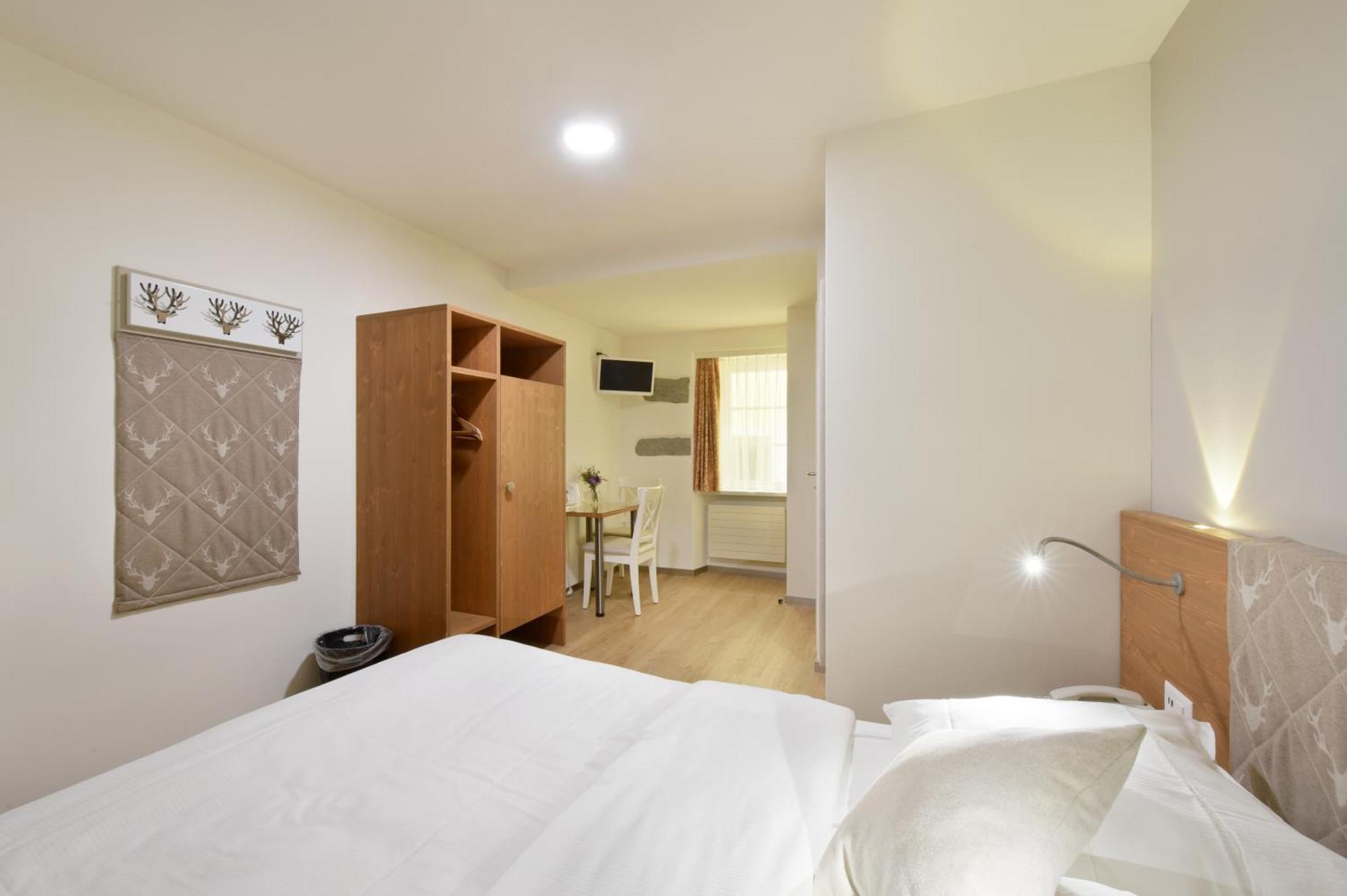Hotel Hirschen Zurich Bilik gambar
