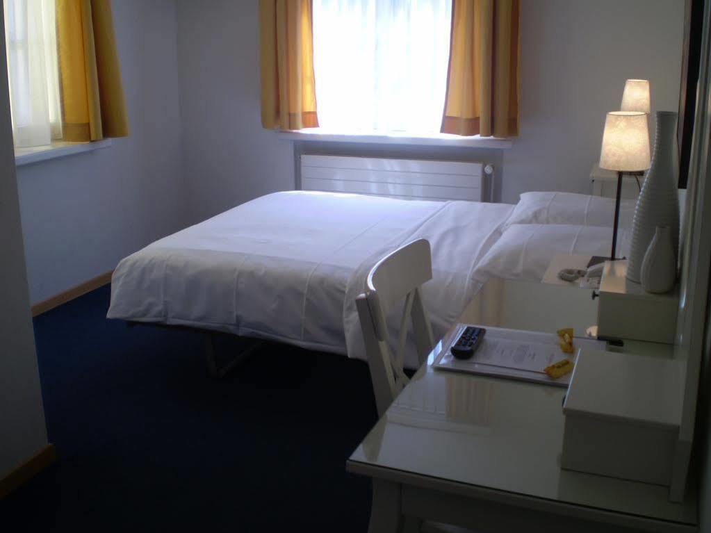 Hotel Hirschen Zurich Luaran gambar